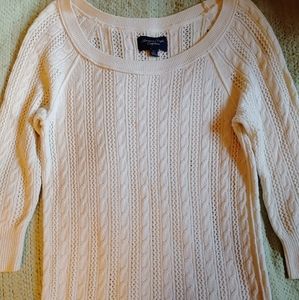 American Eagle 3/4 Length Sweater - Medium